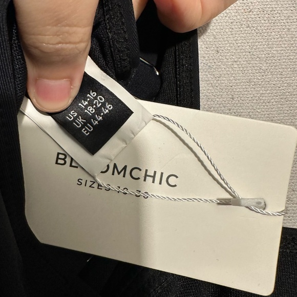 NWT Bloomchic Ruffle One Piece - size 14-16 - Picture 5 of 6